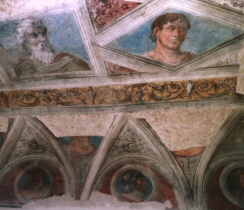 Affreschi nel Castello Savelli