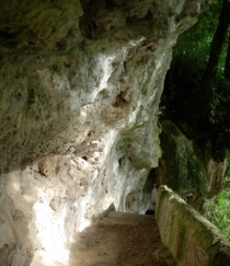 Le grotte del convento di San Cosimato