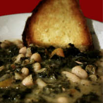 Minestra di pane, fagioli, cavolo nero e verza