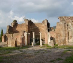 Villa Adriana - The Golden court