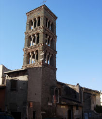Frascati - Campanile della chiesa di S.Maria in Frascata