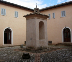 Il chiostro