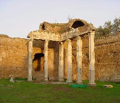 Villa Adriana - Edificio con Pilastri Dorici