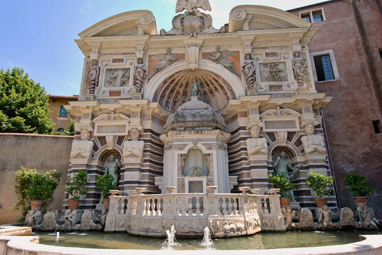 La fontana dell'Organo